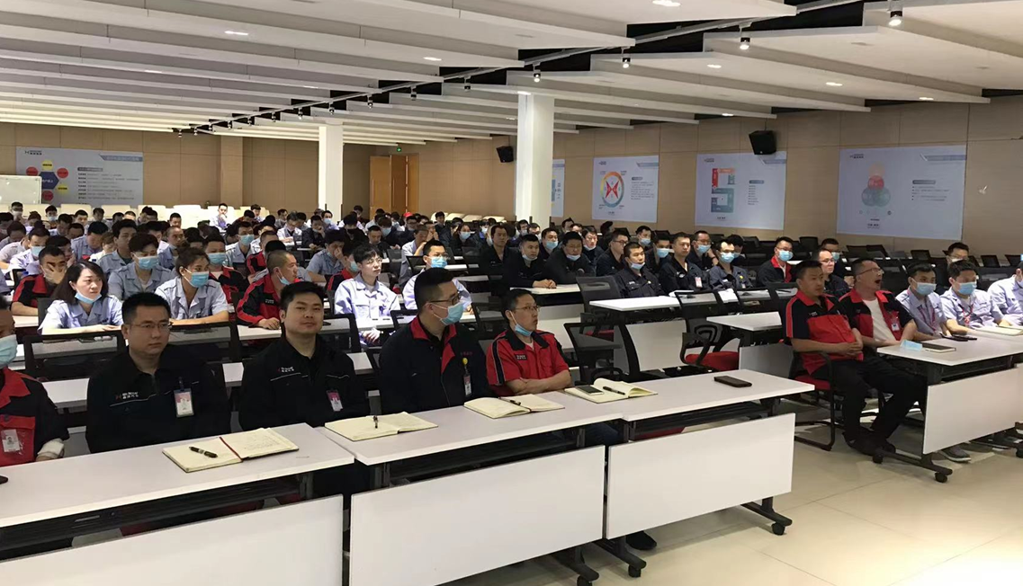 強(qiáng)化質(zhì)量意識、推動質(zhì)量提升 ——汽車制造事業(yè)部（涪陵）啟動首輪質(zhì)量認(rèn)證活動