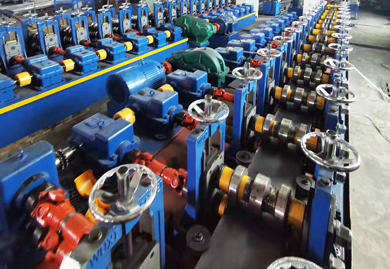 客戶著急詢:全天在線報價流水線噴塑設備全套價格!