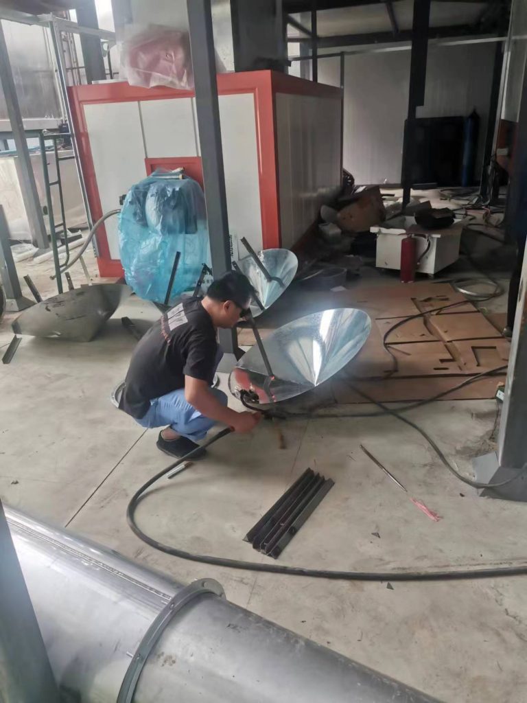 炎夏酷暑第一視角看粉末噴涂線廠家的安裝現(xiàn)場(chǎng)! 炎夏酷暑第一視角看粉末噴涂線廠家的安裝現(xiàn)場(chǎng)!