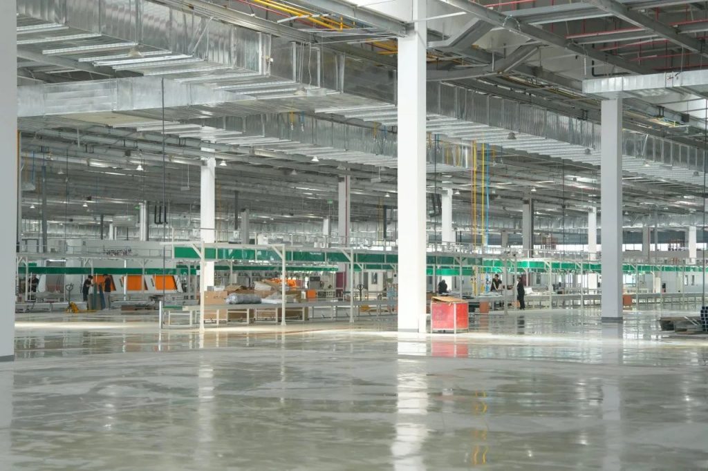 速來圍觀--又一新能源空調(diào)自動噴涂線項(xiàng)目即將投產(chǎn) 速來圍觀--又一新能源空調(diào)自動噴涂線項(xiàng)目即將投產(chǎn)